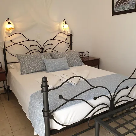 Sifnos Benaki Hotel 2*