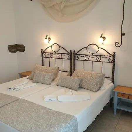 Sifnos Benaki Hotel