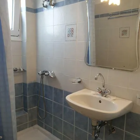 Hotel Sifnos Benaki 2*