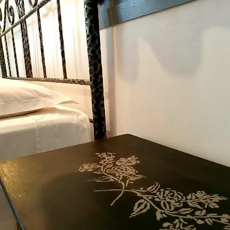 Sifnos Benaki 2*