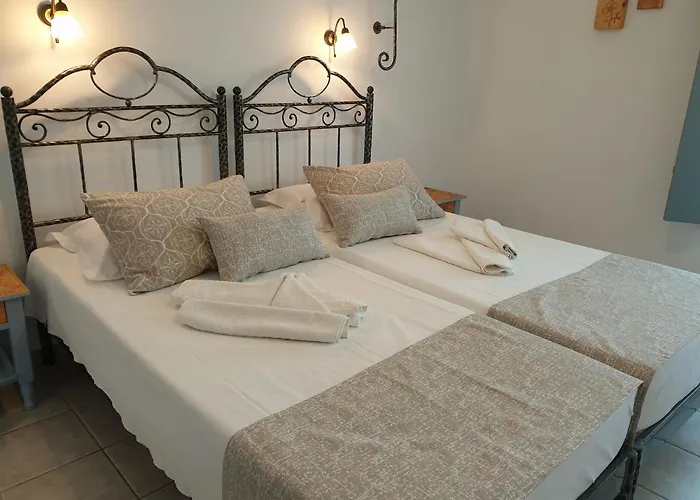 Sifnos Benaki Hotel 2*