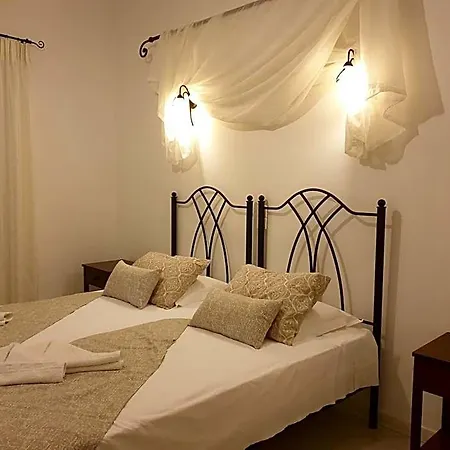 Sifnos Benaki Otel 2*
