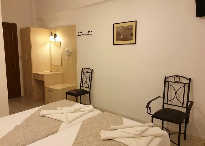 Sifnos Benaki Platis Gialos (Sifnos)